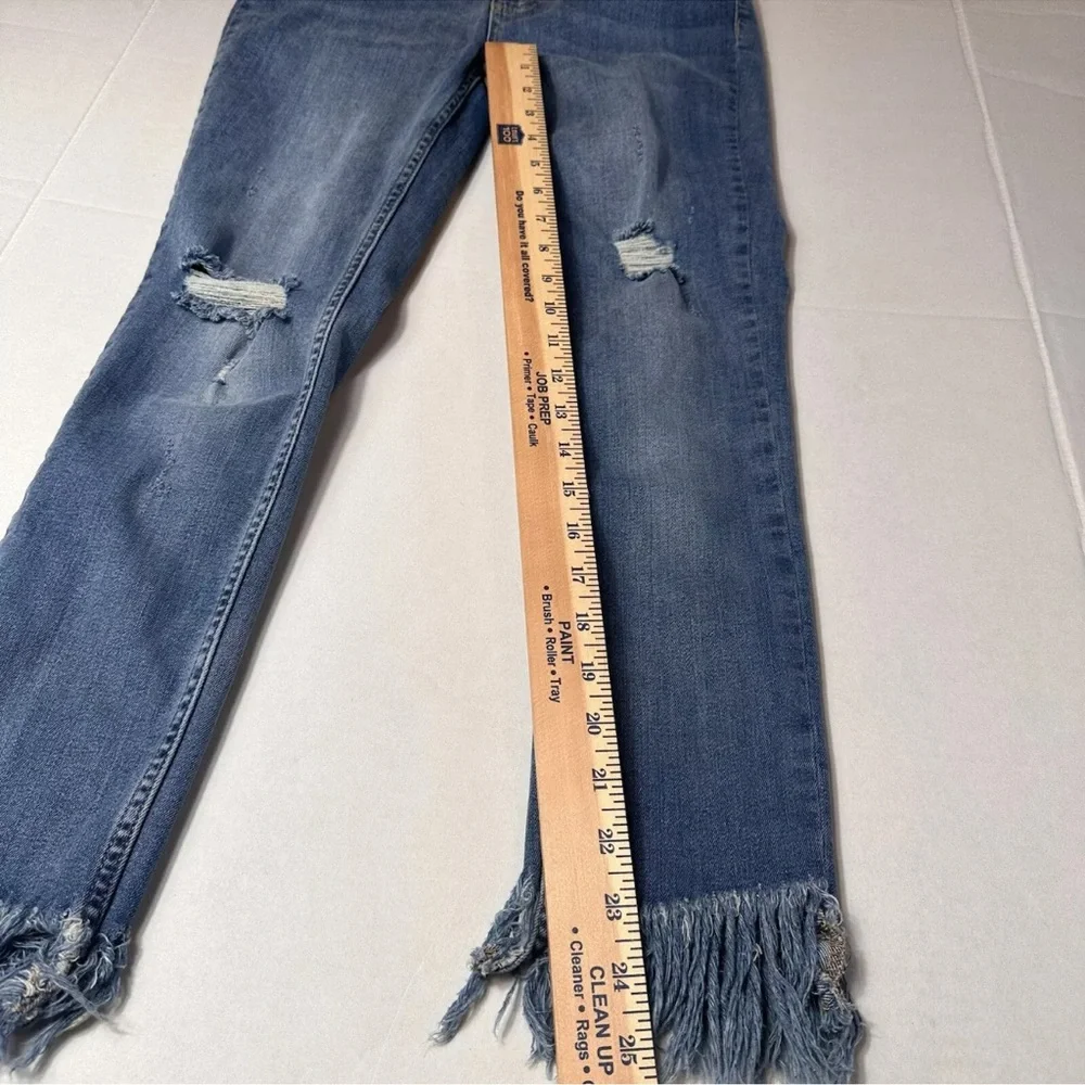 Free People - Size Women 27 - Ripped Fray Hem Skinny Distressed blue Jeans Denim